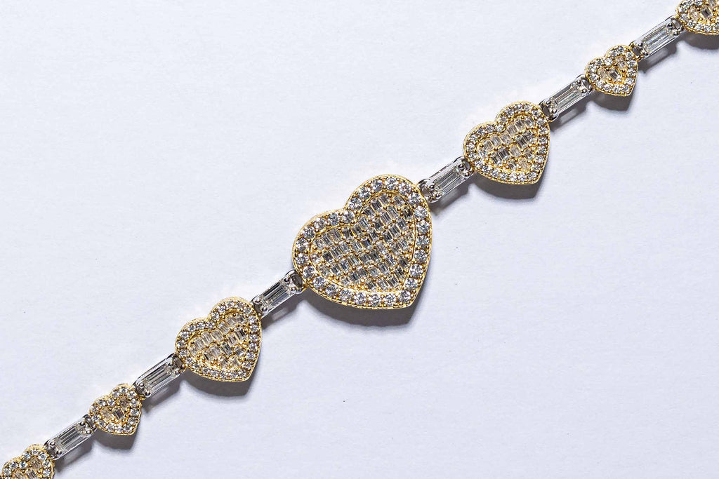 Golden Hearts Bracelet
