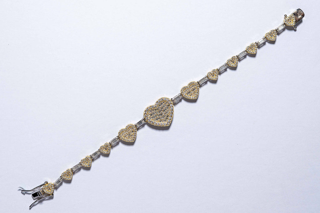 Golden Hearts Bracelet