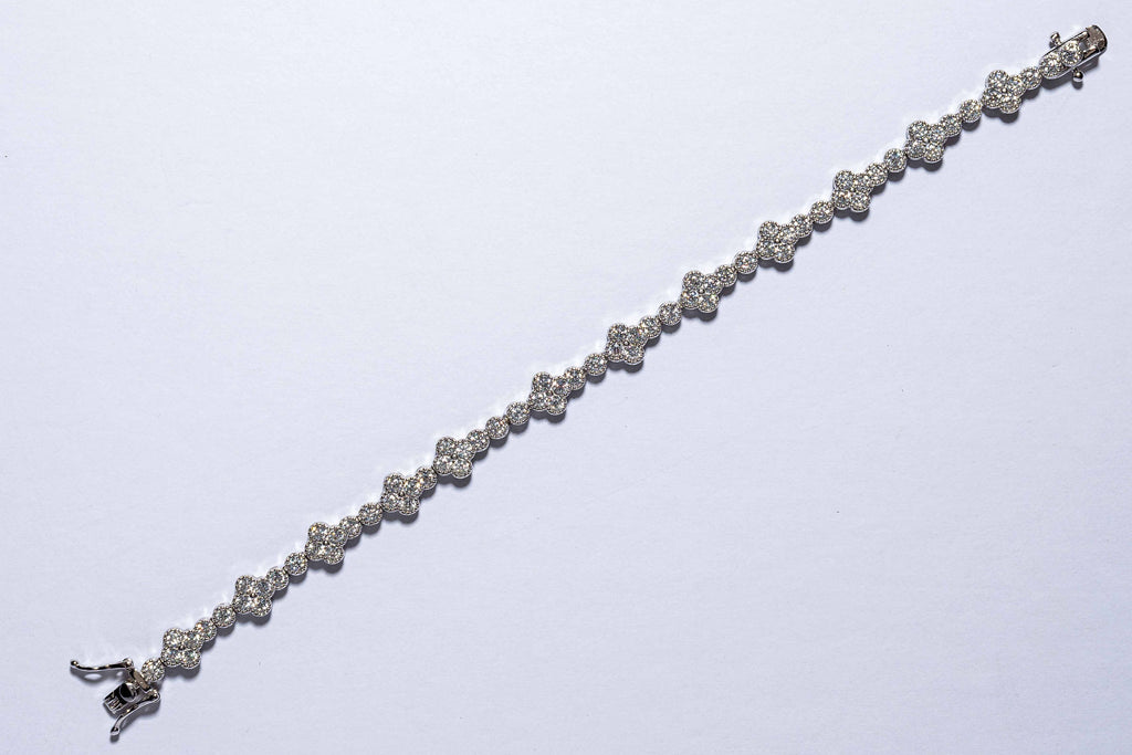 Luxe Clover Bracelet