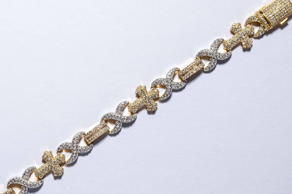 Imperial Infinity Cross bracelet